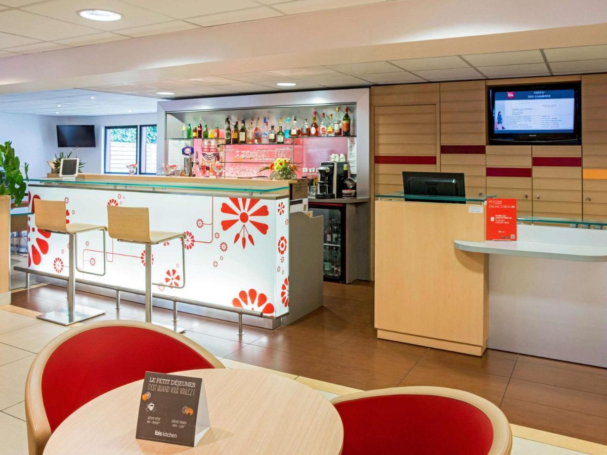 Ibis Rennes Beaulieu Hotel เซซง เซวินเญ ภายนอก รูปภาพ
