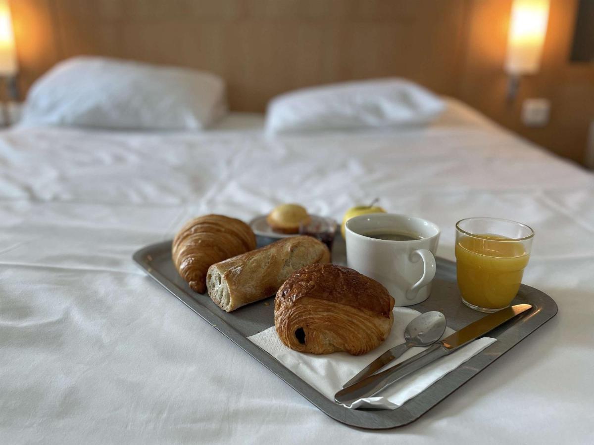 Ibis Rennes Beaulieu Hotel เซซง เซวินเญ ภายนอก รูปภาพ