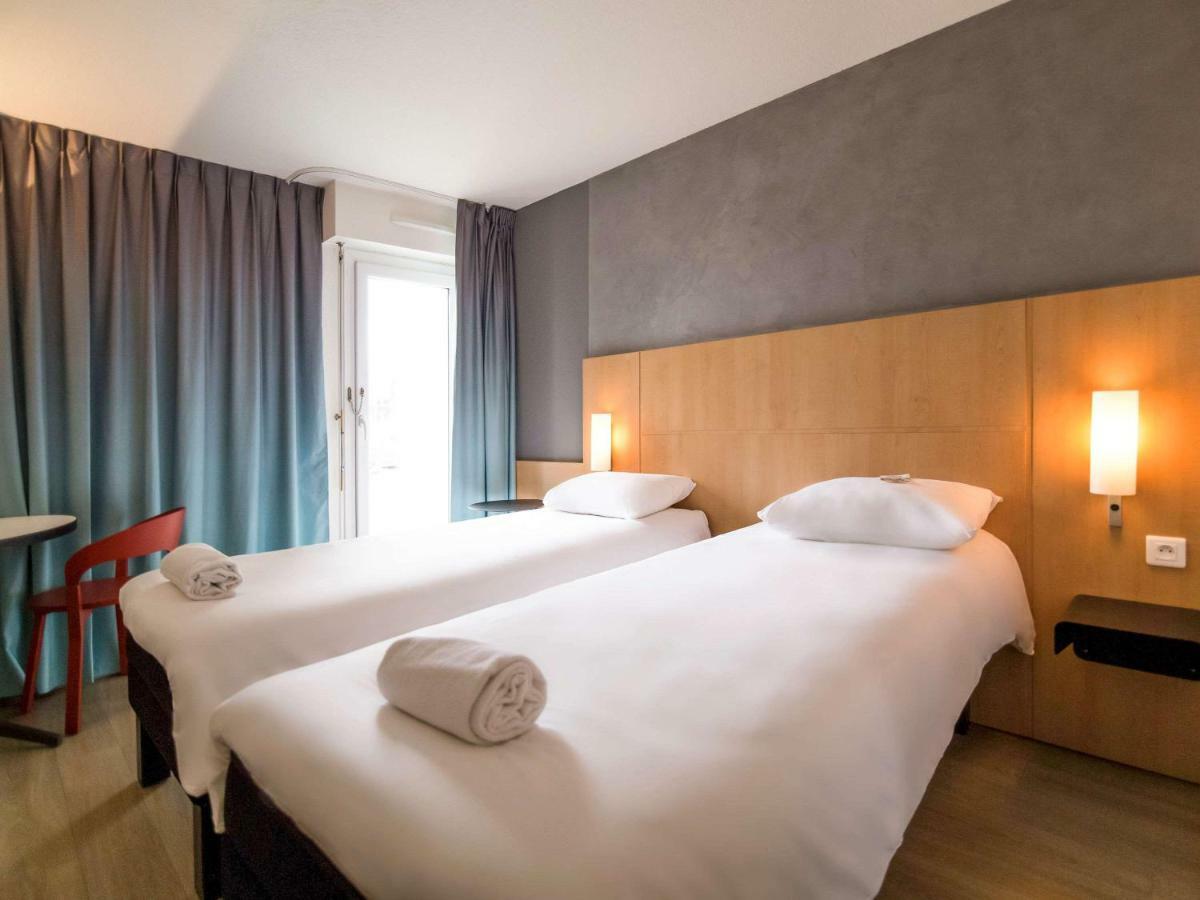 Ibis Rennes Beaulieu Hotel เซซง เซวินเญ ภายนอก รูปภาพ