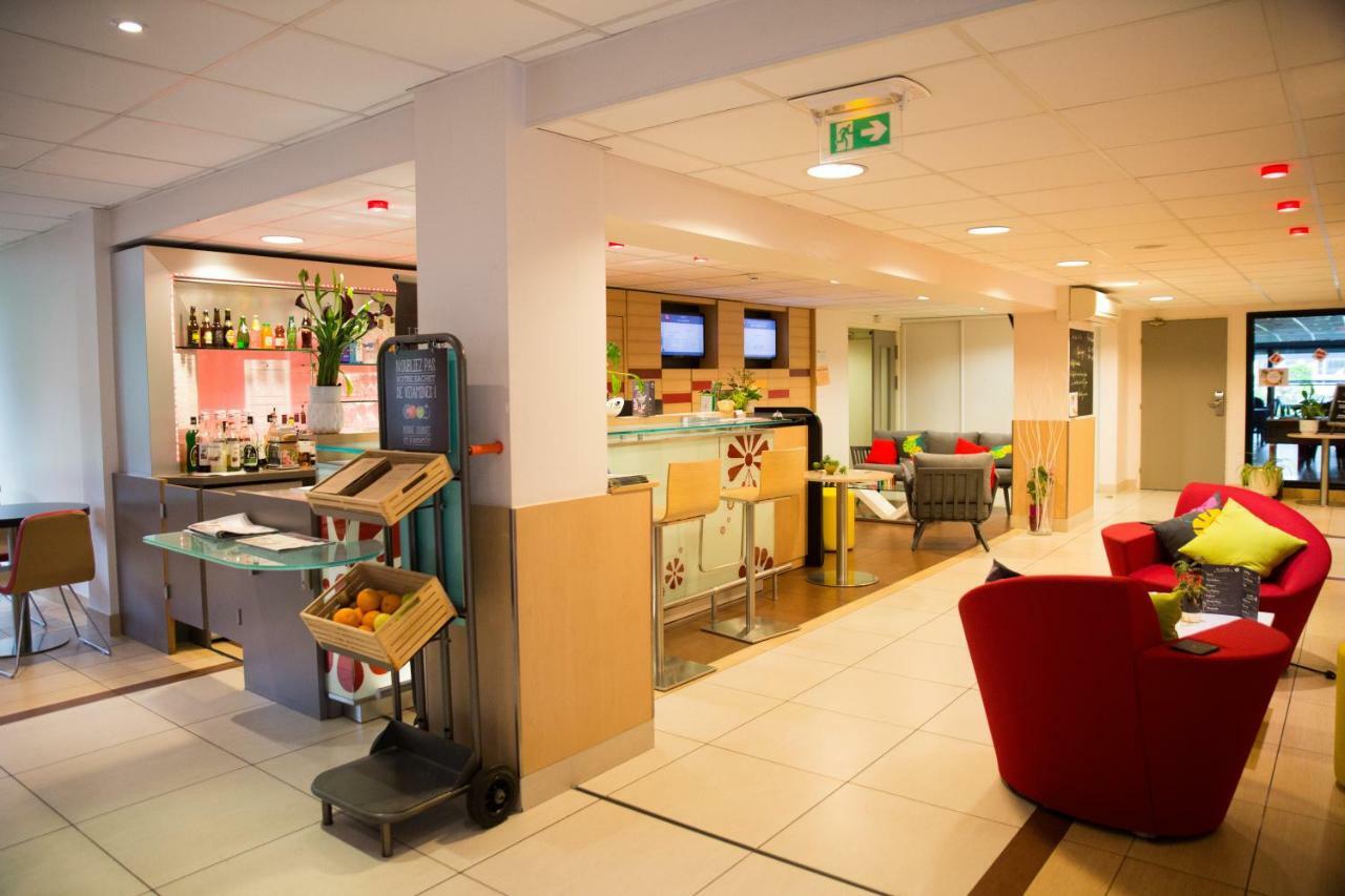 Ibis Rennes Beaulieu Hotel เซซง เซวินเญ ภายนอก รูปภาพ
