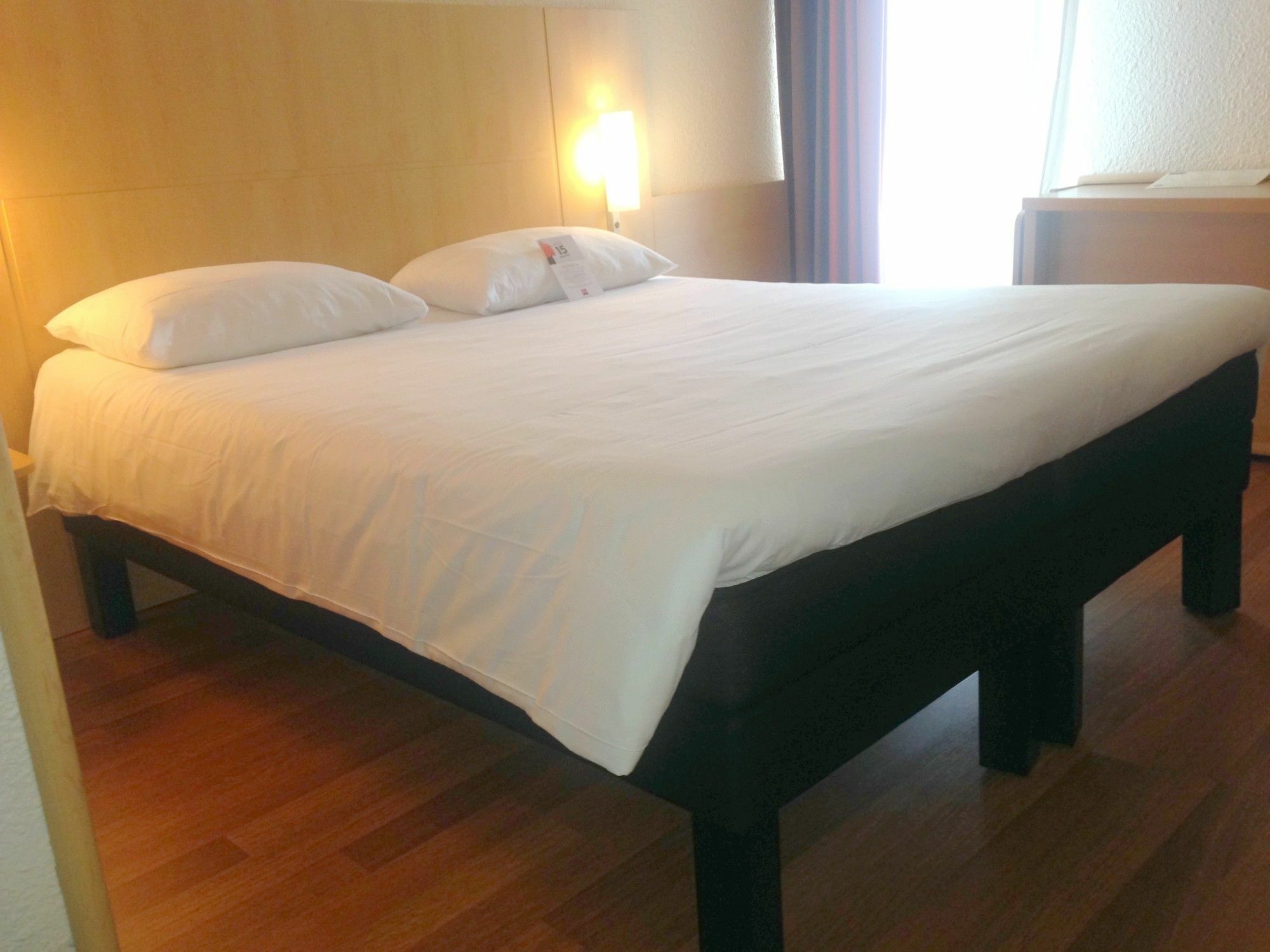 Ibis Rennes Beaulieu Hotel เซซง เซวินเญ ภายนอก รูปภาพ